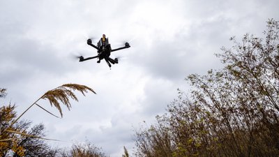 дрон ударні безпилотники дрони пілоти 56 окрема мотопіхотна Маріупольська бригада Донецька область дрон ударні безпилотники дрони пілоти 56 окрема мотопіхотна Маріупольська бригада Донецька область