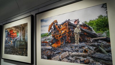 "Відвага нації": мистецький потяг привіз в Ужгород фотовиставку "Відвага нації": мистецький потяг привіз в Ужгород фотовиставку