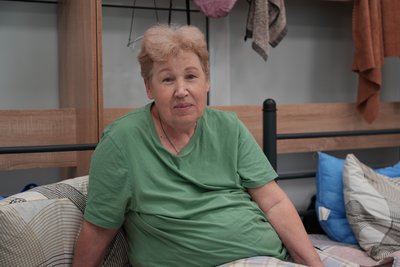 «Кидаємо домівки свої, все кидаємо». У транзитному центрі у Волоському приймають евакуйованих з прифронтових громад «Кидаємо домівки свої, все кидаємо». У транзитному центрі у Волоському приймають евакуйованих з прифронтових громад
