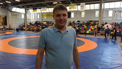 Олег Собчук, тернове поле Олег Собчук, тернове поле