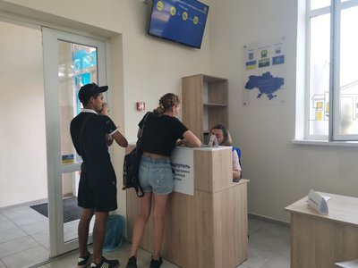 У Полтаві на вулиці Петлюри запрацював центр підтримки переселенців "ЯМаріуполь" У Полтаві на вулиці Петлюри запрацював центр підтримки переселенців "ЯМаріуполь"