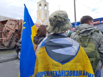 Присутні хвилиною мовчання згадали загиблих воїнів Присутні хвилиною мовчання згадали загиблих воїнів