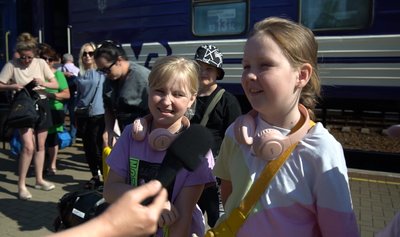 “На Говерлу піднявся, все сподобалось дуже”: з відпочинку на Закарпатті повернулись діти загиблих воїнів “На Говерлу піднявся, все сподобалось дуже”: з відпочинку на Закарпатті повернулись діти загиблих воїнів