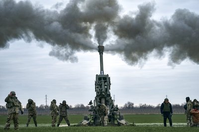 Гаубиця M777 Херсонська область Гаубиця M777 Херсонська область
