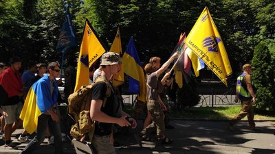 У Черкасах відбувся марш на підтримку військовополонених