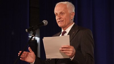 Відзнака за гуманізм та милосердя. У Кропивницькому вручили "медичний Оскар" Відзнака за гуманізм та милосердя. У Кропивницькому вручили "медичний Оскар"