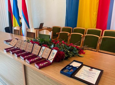 Герої посмертно: у громаді на Вінниччині вручили сім нагород захисникам Герої посмертно: у громаді на Вінниччині вручили сім нагород захисникам
