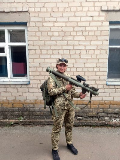 "Тато не сумнівався, що я піду у ТрО". Історія вчительки з Чернівців, яка вже рік на фронті "Тато не сумнівався, що я піду у ТрО". Історія вчительки з Чернівців, яка вже рік на фронті