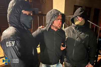 У незаконному переправлення людей через кордон підозрюють чотирьох жителів Рівненщини