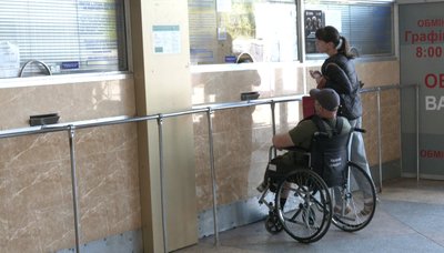 Люди з інвалідністю перевірили Луцький автовокзал на доступність Люди з інвалідністю перевірили Луцький автовокзал на доступність