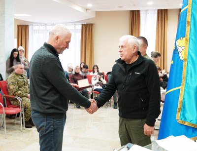 На Сумщині відзначили посмертно 42 військовослужбовців На Сумщині відзначили посмертно 42 військовослужбовців