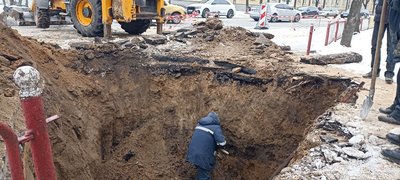 Через аварію на колекторі Бердичів лишився без води: коли відремонтують водогін Через аварію на колекторі Бердичів лишився без води: коли відремонтують водогін