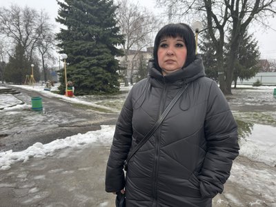 Рідні 12-річного хлопчика підозрюють педагогиню в катуванні дитини у Зінькові на Полтавщині Рідні 12-річного хлопчика підозрюють педагогиню в катуванні дитини у Зінькові на Полтавщині