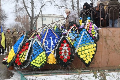 В Охтирці поховали військового Миколу Горобійченка В Охтирці поховали військового Миколу Горобійченка