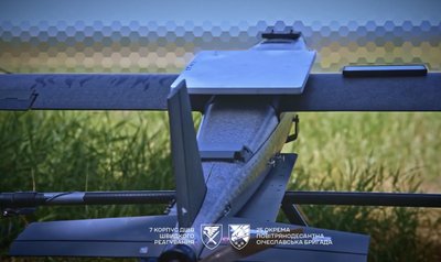 Десантники показали, як знищують російську логістику від Донецька до Покровська дронами middle-strike Десантники показали, як знищують російську логістику від Донецька до Покровська дронами middle-strike