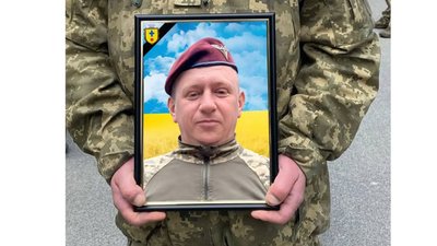 На Чернігівщині попрощалися з Сергієм Фроленком, Ігорем Сміликом та Олександром Доломанським На Чернігівщині попрощалися з Сергієм Фроленком, Ігорем Сміликом та Олександром Доломанським
