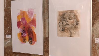 Бельгійський митець у Хмельницькому представив на полотнах війну в Україні Бельгійський митець у Хмельницькому представив на полотнах війну в Україні