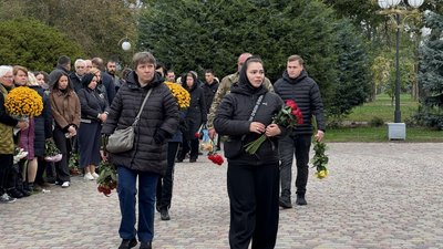 У Полтаві прощаються із викладачем педуніверситету Костянтином Чубом, який загинув під час атаки РФ