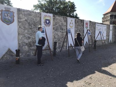 Крутевич Володимир, "Східний напрямок" Крутевич Володимир, "Східний напрямок"