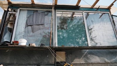 В Ірпені розпочався масштабний проєкт із заміни пошкоджених вікон