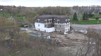 Забудова Подолу у Черкасах: чи зупинить забудовників статус пам'ятки Будинку з грифонами Забудова Подолу у Черкасах: чи зупинить забудовників статус пам'ятки Будинку з грифонами
