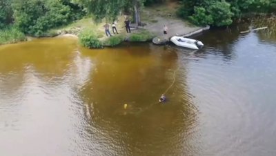 У Горішніх Плавнях на Полтавщині знайшли чоловіка, який потонув напередодні У Горішніх Плавнях на Полтавщині знайшли чоловіка, який потонув напередодні