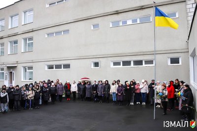 На Одещині відкрили меморіальну дошку на честь загиблого військового