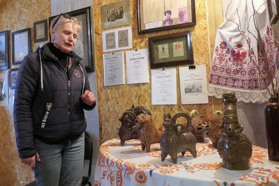 У Ямпільському музеї відкрили виставку "Родинний затишок" У Ямпільському музеї відкрили виставку "Родинний затишок"