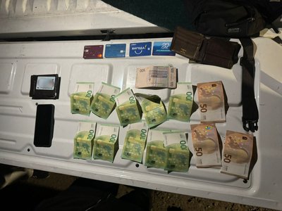 1000 євро за перетин кордону: поблизу кордону зі Словаччиною затримали трьох чоловіків 1000 євро за перетин кордону: поблизу кордону зі Словаччиною затримали трьох чоловіків