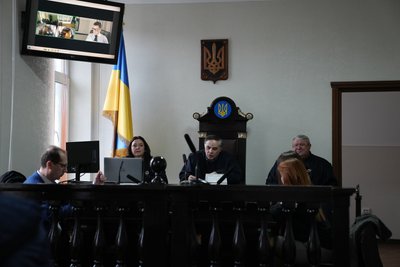 Засідання, суддя, люди, справа Кантора Засідання, суддя, люди, справа Кантора