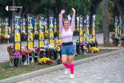 «Ми біжимо не тільки за Дем’яна»: в Одесі провели забіг пам’яті загиблих військових і цивільних «Ми біжимо не тільки за Дем’яна»: в Одесі провели забіг пам’яті загиблих військових і цивільних