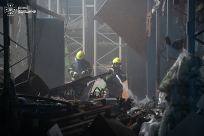 РФ завдала удару по торговельному центру на Одещині РФ завдала удару по торговельному центру на Одещині