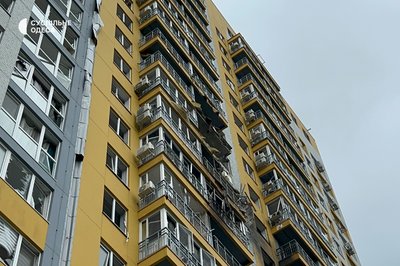 В Одесі внаслідок атаки РФ зруйнована квартира у багатоповерхівці: є травмовані В Одесі внаслідок атаки РФ зруйнована квартира у багатоповерхівці: є травмовані