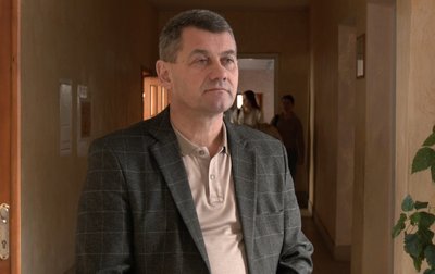 Директор Луцького ліцею №10 Олег Михальчук Директор Луцького ліцею №10 Олег Михальчук