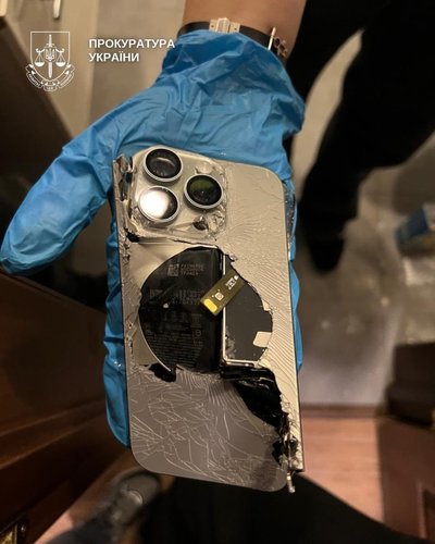 У Києві затримали двох молодиків за підозрою у наркоторгівлі У Києві затримали двох молодиків за підозрою у наркоторгівлі