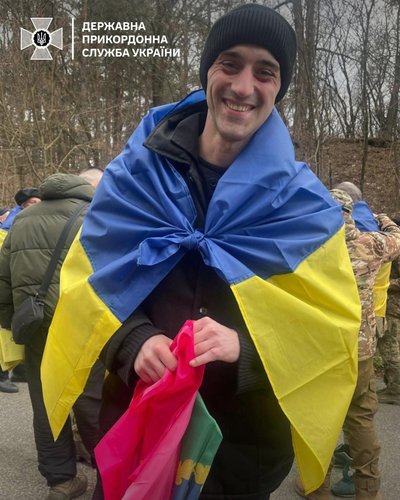 Четверо оборонців з Вінниччини повернулися під час обміну 19 березня Четверо оборонців з Вінниччини повернулися під час обміну 19 березня