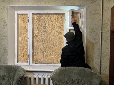 Платіжки за комунальні послуги. Як діяти жителям Херсона, якщо житло зруйноване Платіжки за комунальні послуги. Як діяти жителям Херсона, якщо житло зруйноване