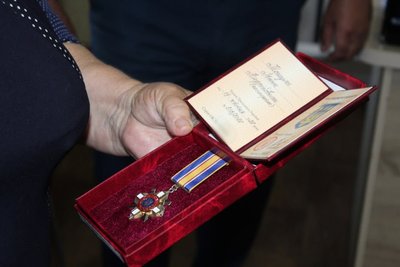 На Одещині матері загиблого військового передали орден "За мужність" III ступеня На Одещині матері загиблого військового передали орден "За мужність" III ступеня