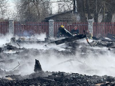 Згоріла дерев'яна церква, пожежа в храмі Згоріла дерев'яна церква, пожежа в храмі