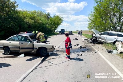 Одна людина загинула, ще троє отримали травми у ДТП на Рівненщині Одна людина загинула, ще троє отримали травми у ДТП на Рівненщині
