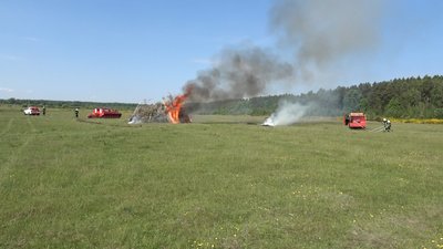 На Житомирщині лісівники та рятувальники з трьох областей України провели спільні навчання На Житомирщині лісівники та рятувальники з трьох областей України провели спільні навчання