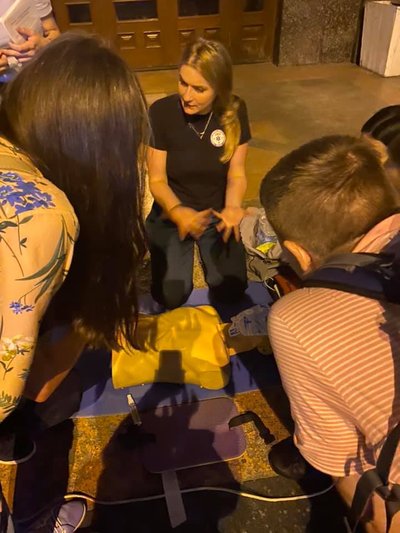Медична інструкторка Марія Назарова під час тренингу Медична інструкторка Марія Назарова під час тренингу