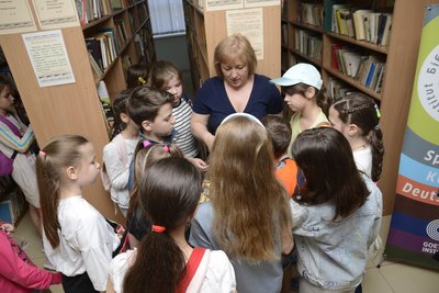 Всеукраїнський День бібліотек: як змінилася робота дніпровських книгозбірень під час повномасштабної війни Всеукраїнський День бібліотек: як змінилася робота дніпровських книгозбірень під час повномасштабної війни