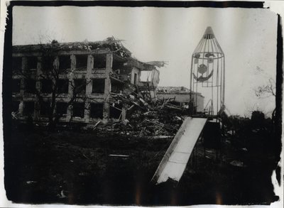 Чи є у війни естетика? Військова хроніка у художній фотографії Владислава Краснощока Чи є у війни естетика? Військова хроніка у художній фотографії Владислава Краснощока