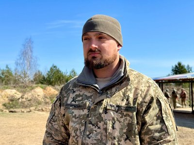 У тренувальному таборі 46 окремої аеромобільної бригади ДШВ відбувся інтенсив для цивільних У тренувальному таборі 46 окремої аеромобільної бригади ДШВ відбувся інтенсив для цивільних