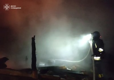 На Сумщині сталися три пожежі через російську атаку. Фото На Сумщині сталися три пожежі через російську атаку. Фото