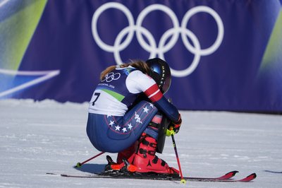 Мікейла Шиффрін після фінішу в слаломі на Олімпіаді-2026 Мікейла Шиффрін після фінішу в слаломі на Олімпіаді-2026