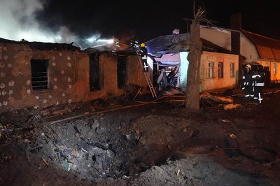 Під час російської атаки на Харків ввечері 23 листопада 2025 року втратив будинок Володимир Кравцов Під час російської атаки на Харків ввечері 23 листопада 2025 року втратив будинок Володимир Кравцов