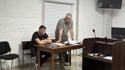 Тримання під вартою: підозрюваному обрали запобіжний захід у справі про ДТП, в якій загинули двоє людей у Миколаєві Тримання під вартою: підозрюваному обрали запобіжний захід у справі про ДТП, в якій загинули двоє людей у Миколаєві