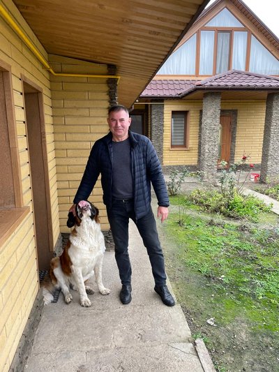 «Його принципи живуть в нас»: рік без фермера і Героя України Олександра Гордієнка з Херсонщини «Його принципи живуть в нас»: рік без фермера і Героя України Олександра Гордієнка з Херсонщини